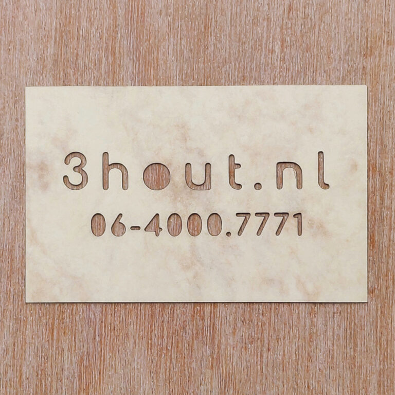 3hout.nl visitekaartje vierkant met telefoonnummer