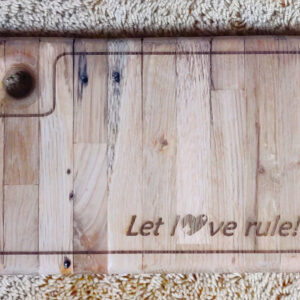 Snijplankje 23x15 Let l❤ve rule! alleen